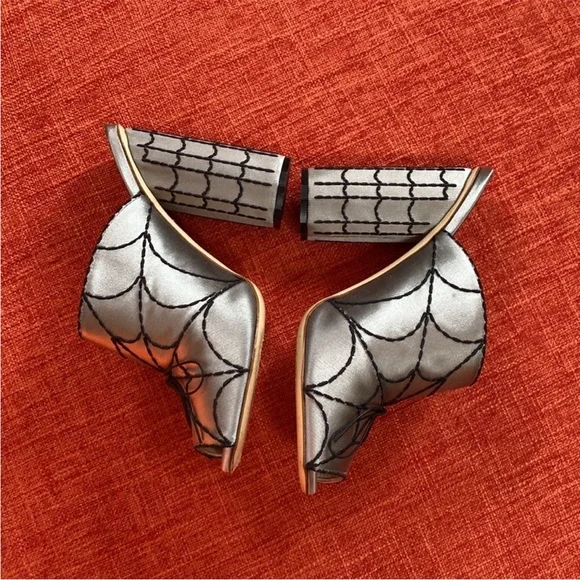 Marco De Vincenzo Spider's web-embroidered Satin Mules Shoes - Picture 7 of 13